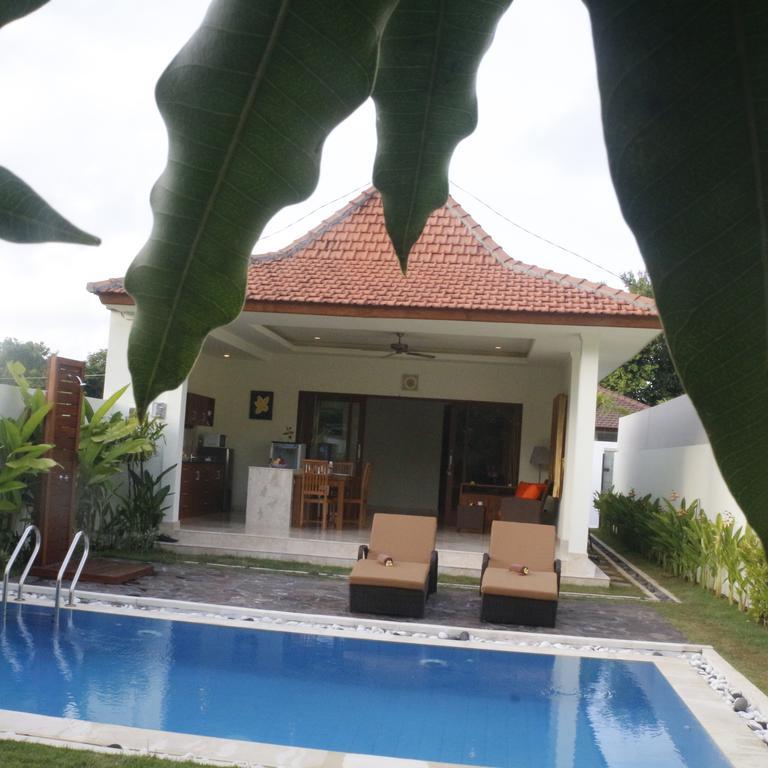 Villa Olivia Jimbaran Extérieur photo